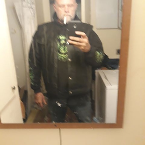 Meet your Posher, David - Picture 1 of 1